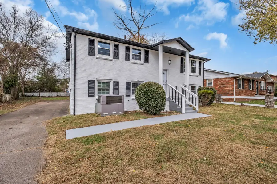 748 Bontemps Dr, Nashville, TN 37207 - Image #3