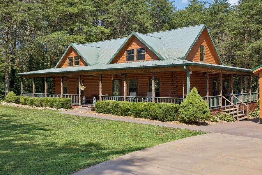 602 Gaither Hinson Rd, Waynesboro, TN 38485 - #3