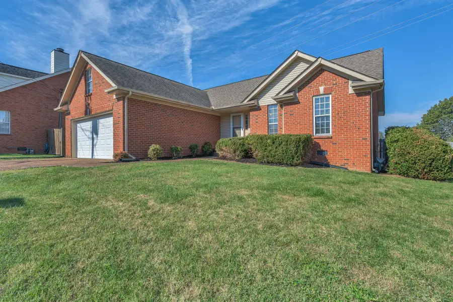 133 Cloverfield Ct, Hendersonville, TN 37075 - Image #3