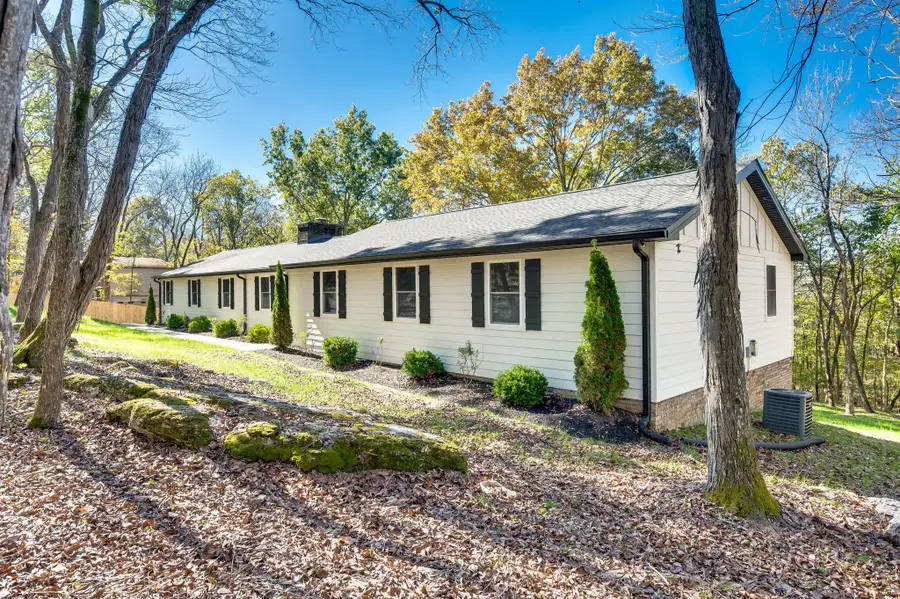 228 Forest Trl, Brentwood, TN 37027 - Image #2