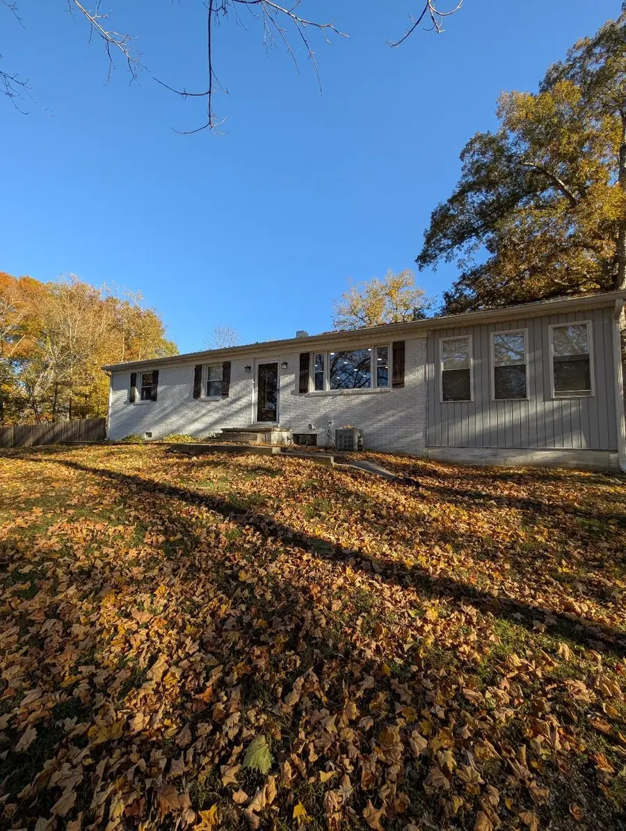 11774 Hopkinsville Rd, Princeton, KY 42445 - Image #2