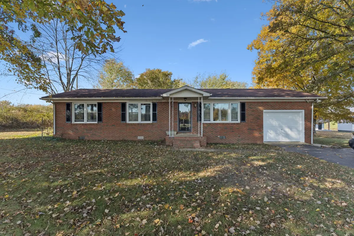 3325 Farrar Hill Rd, Manchester, TN 37355 - Image #1