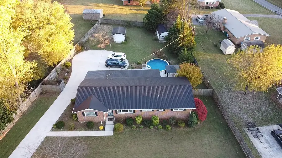 44 Houghton Dr, Winchester, TN 37398 - Image #3