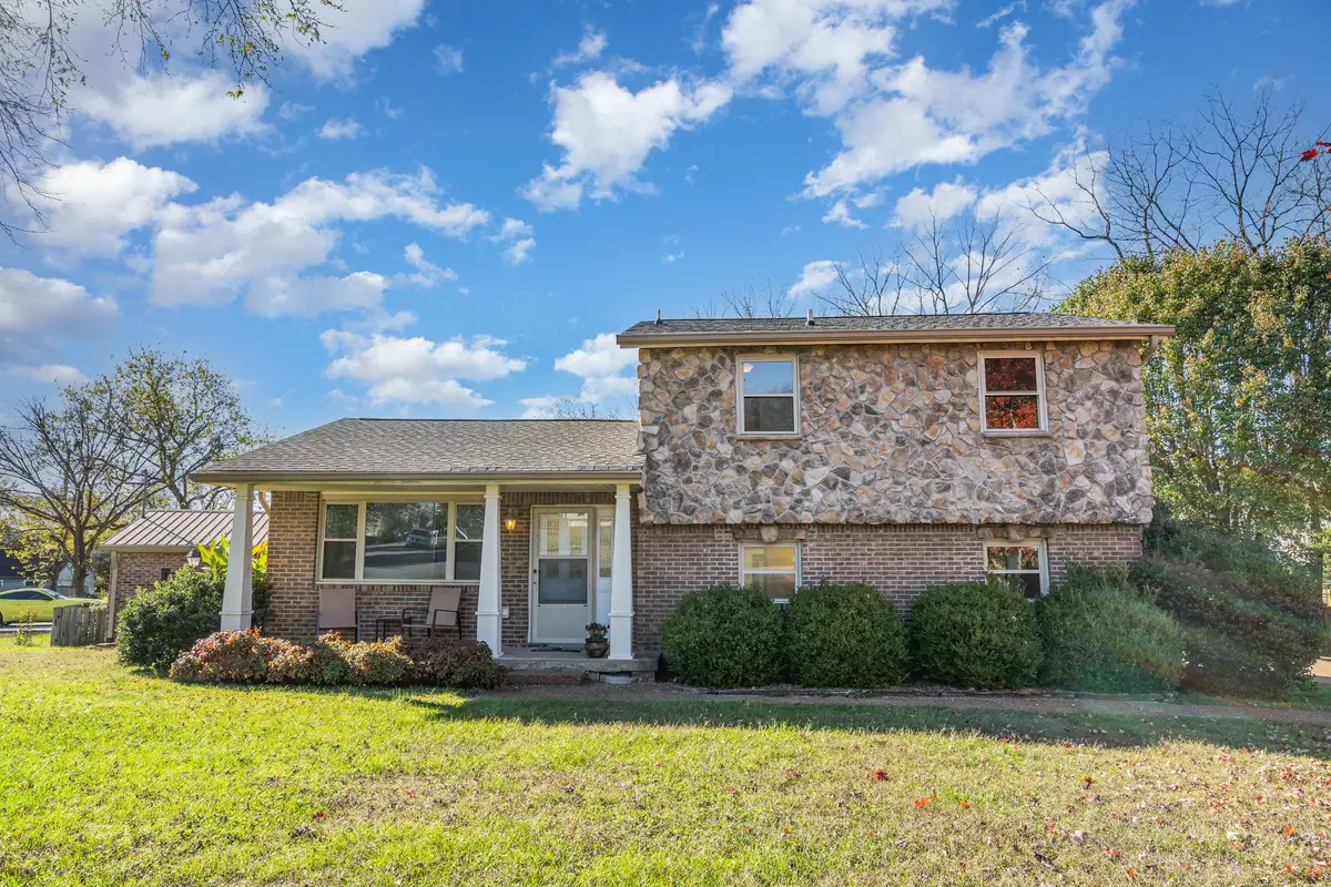 4836 Leesa Ann Ln, Hermitage, TN 37076 - Image #1