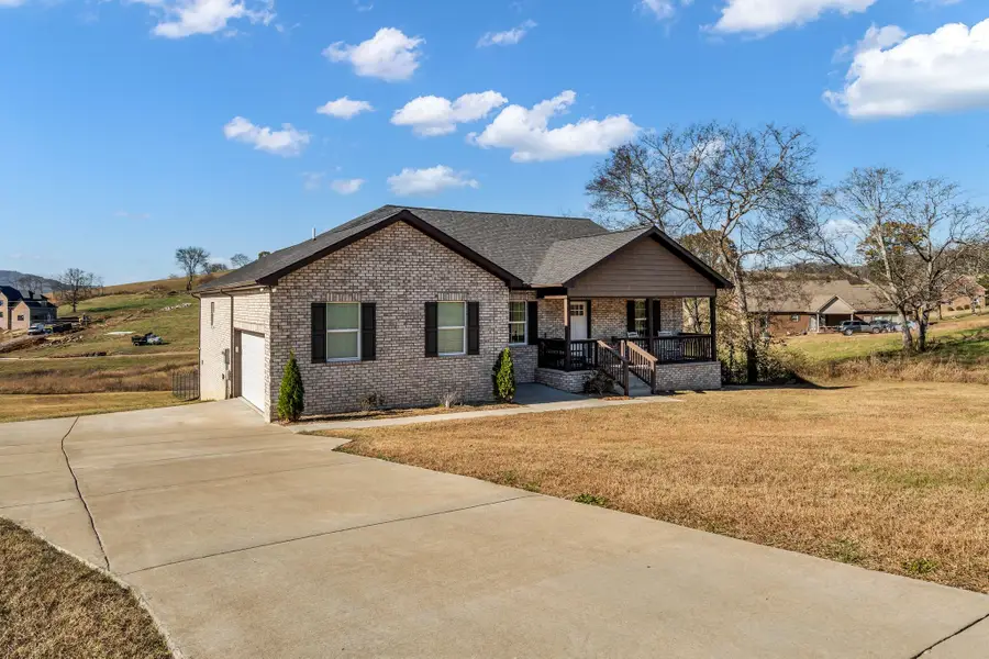 510 Bridle Path Ln, Hartsville, TN 37074 - Image #2