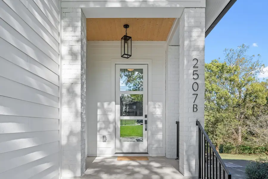 2507B Barclay Dr, Nashville, TN 37206 - Image #2