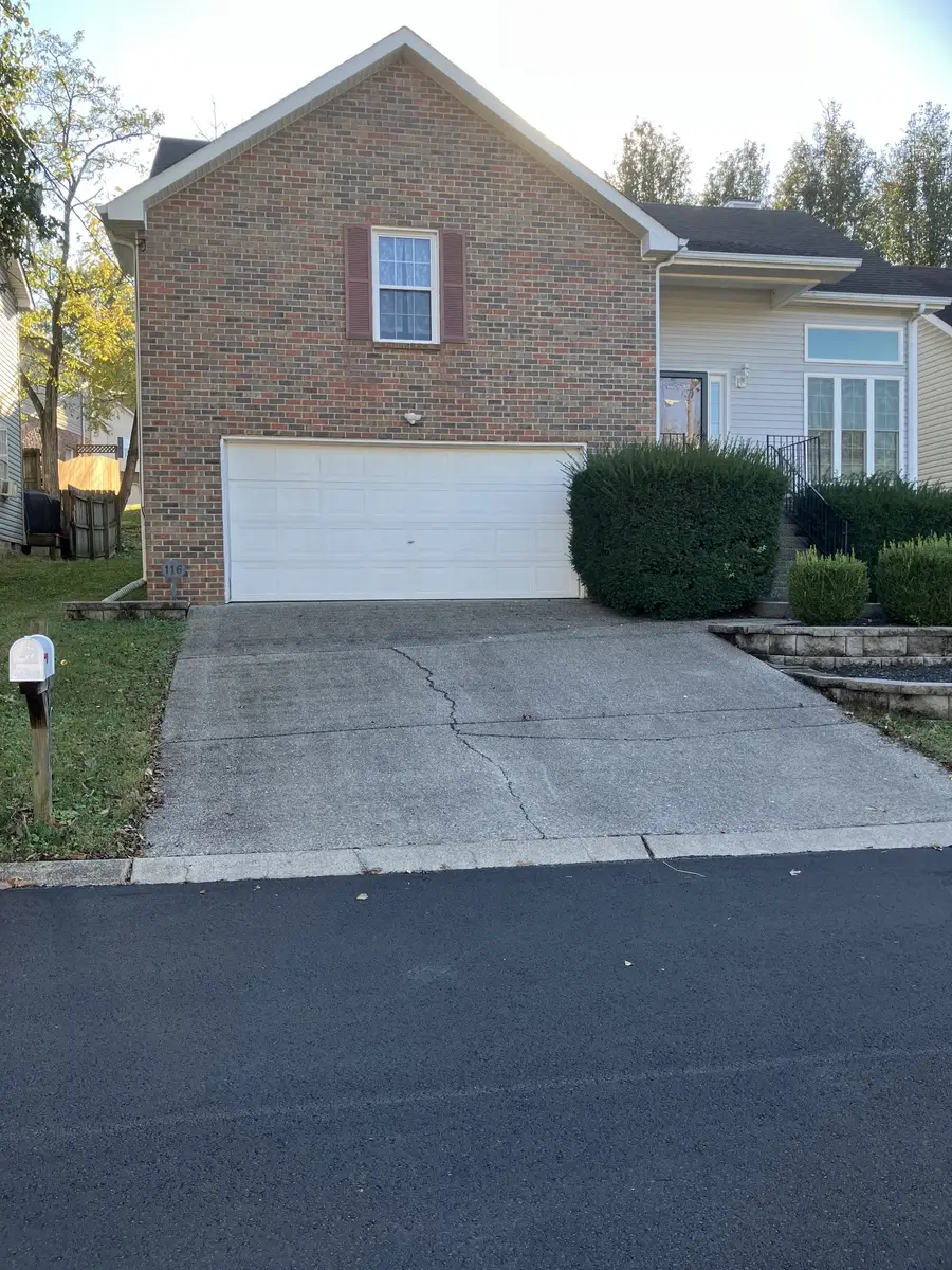 116 Breakwater N, Hendersonville, TN 37075 - Image #2