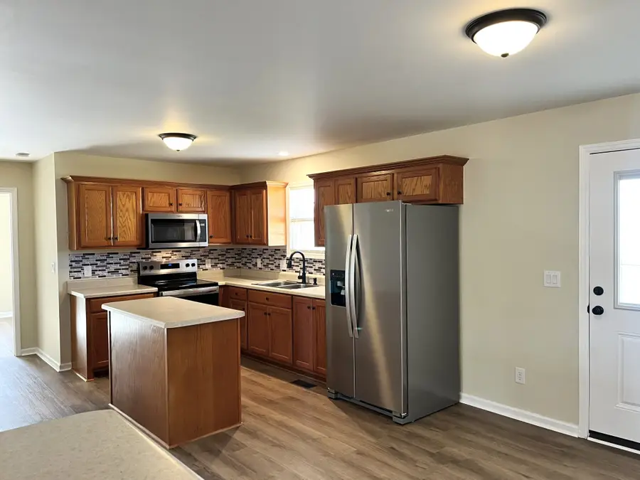 163 Royal Dr, Rock Island, TN 38581 - Image #3