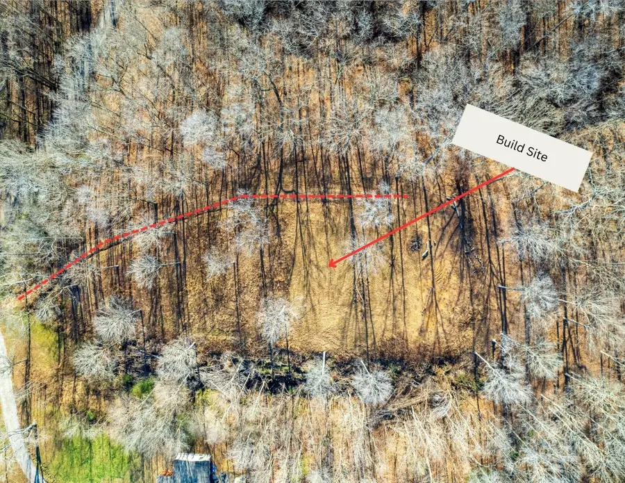 164 Lewis Cir, Dover, TN 37058 - Image #2