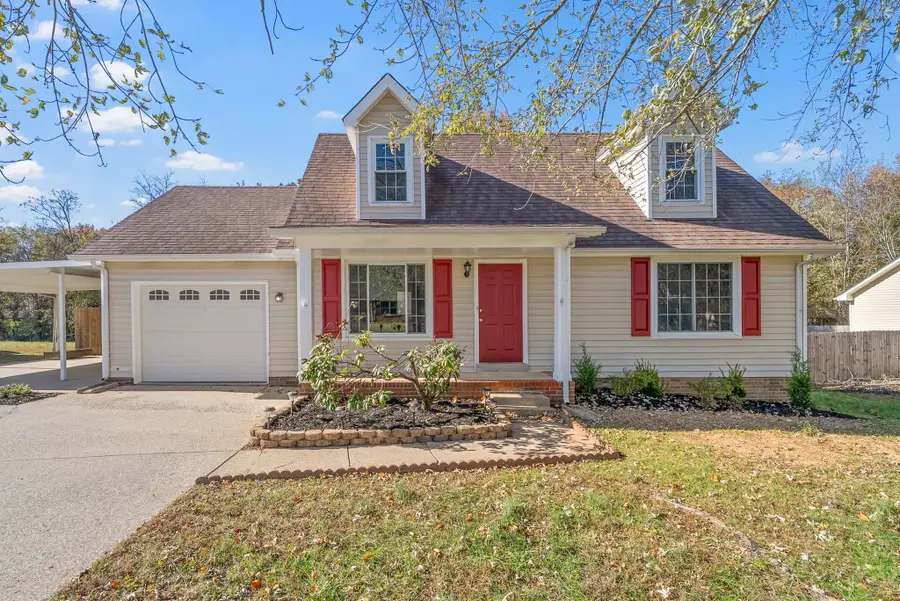 310 Kelsey Dr, Clarksville, TN 37042 - Image #2