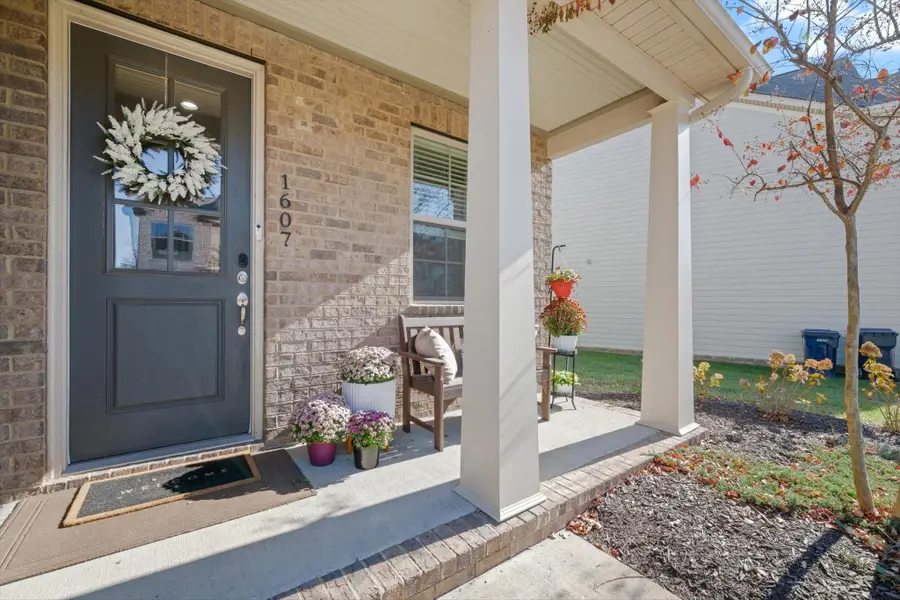 1607 Hampshire Pl, Thompsons Station, TN 37179 - Image #3