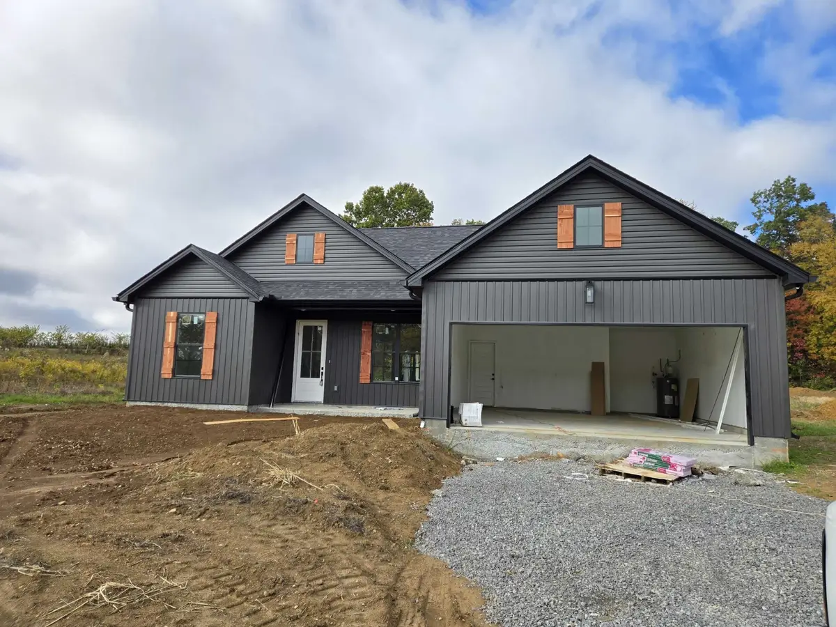 8897 Jacksboro Rd, McMinnville, TN 37110 - Image #1