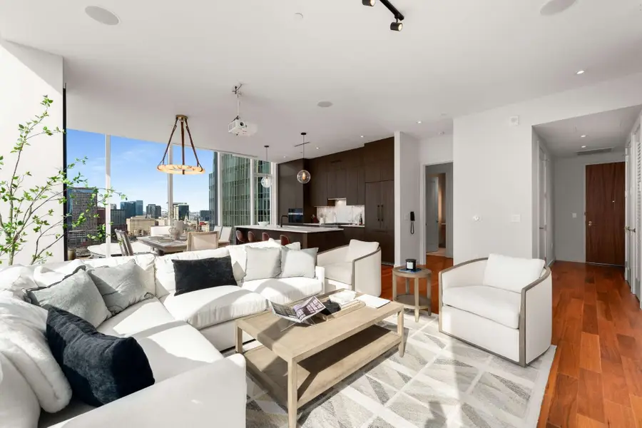 160 2nd Ave S #1902, Nashville, TN 37201 - Image #3