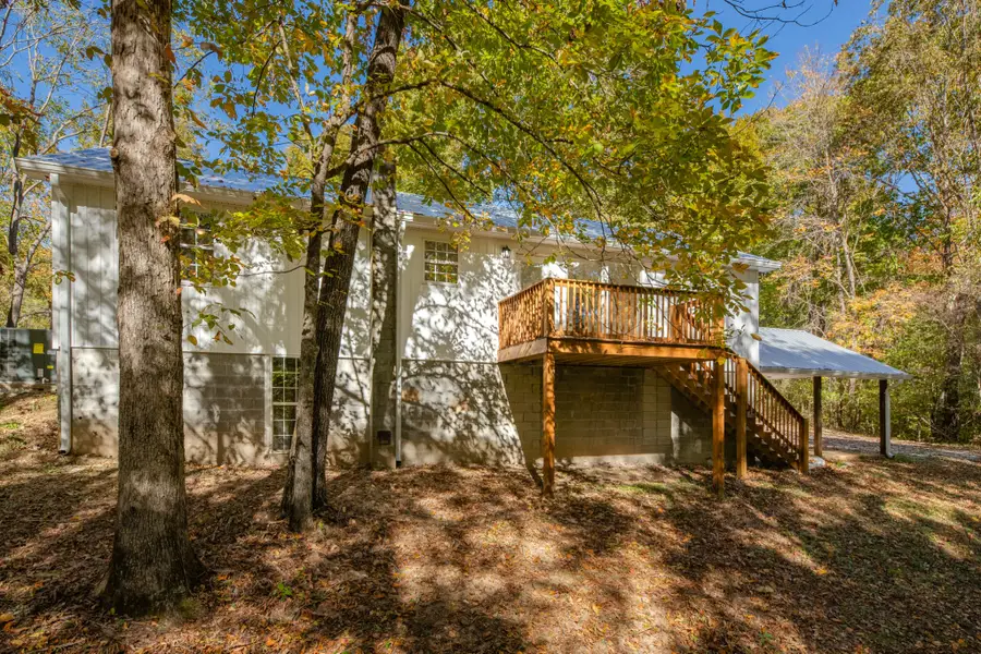 8240 Charlie Brown Rd, Centerville, TN 37033 - Image #3