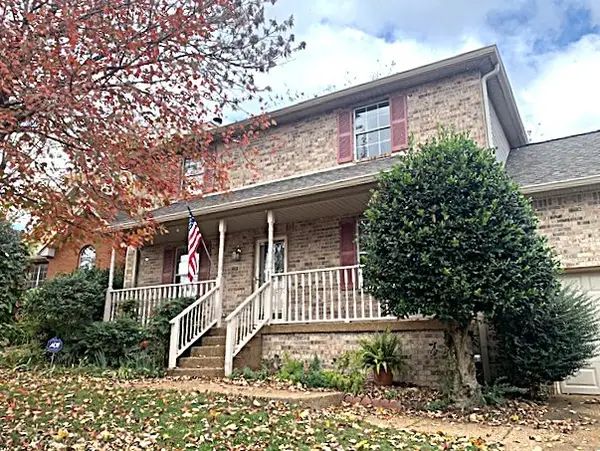 1120 Crestfield Dr, Nashville, TN 37211