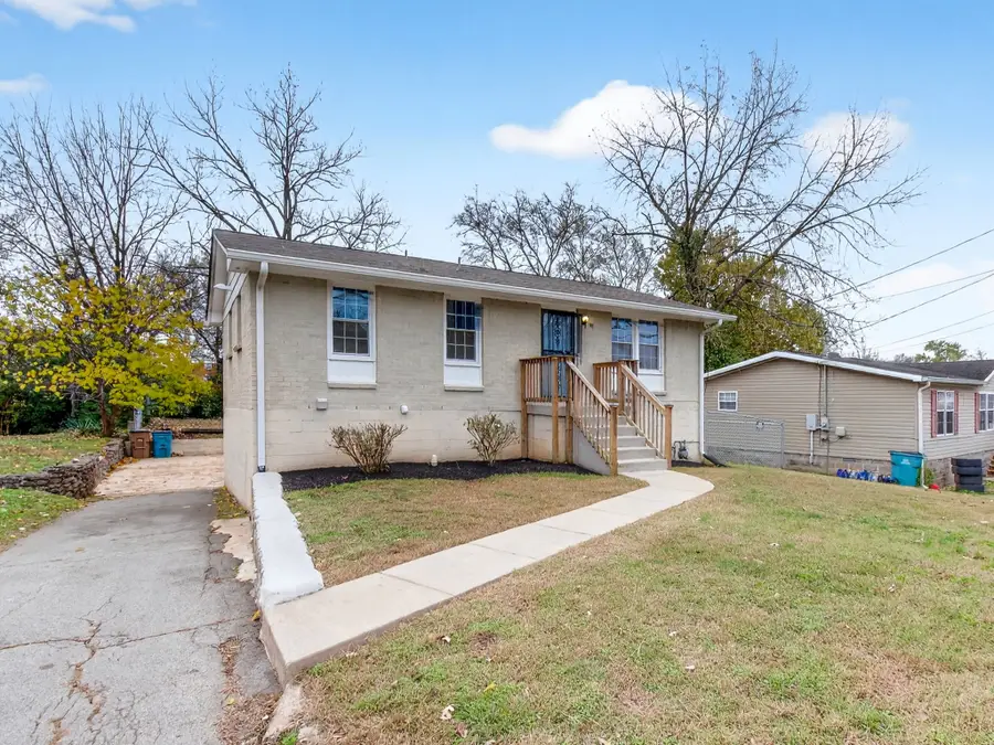 2509 Old Matthews Rd, Nashville, TN 37207 - Image #2