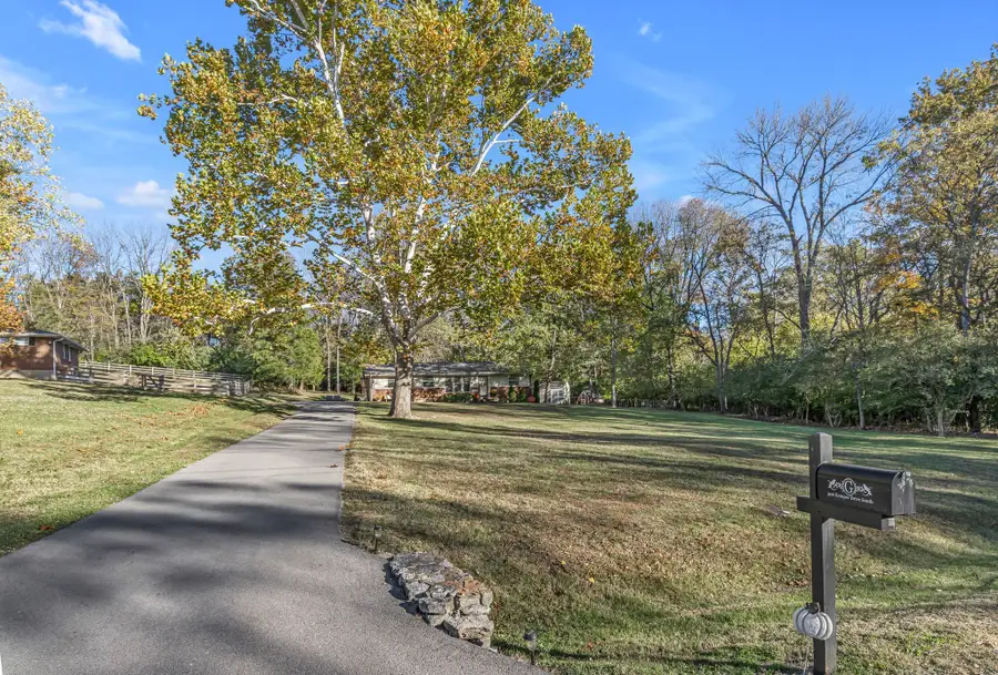 300 Kemper Dr S, Madison, TN 37115 - Image #3