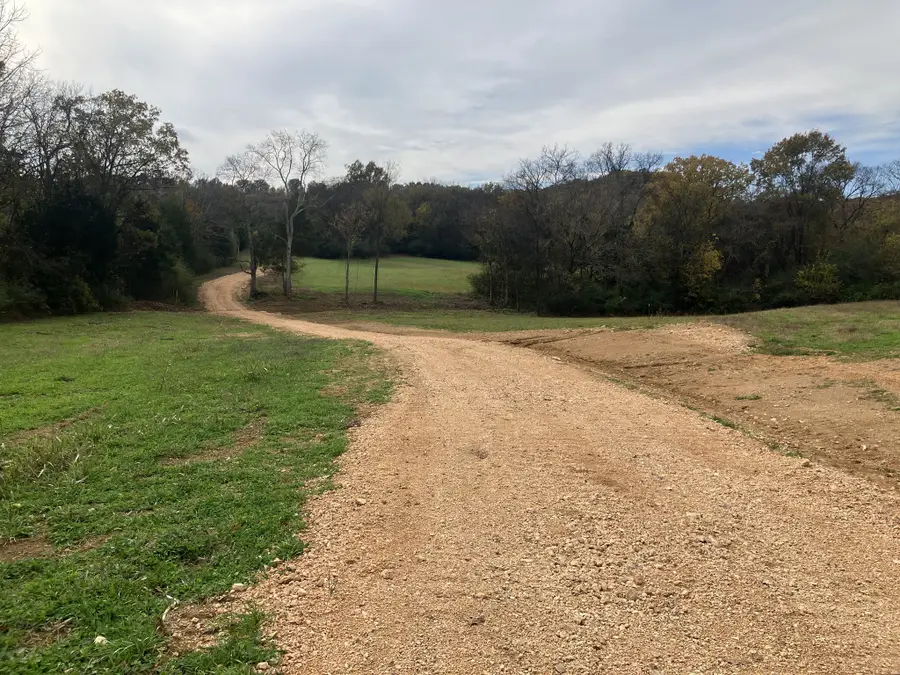 7 Booker Ridge Rd, Mount Pleasant, TN 38474 - Image #2