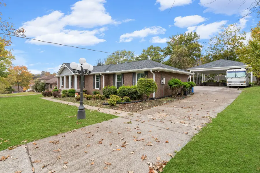 607 Yvonne Dr, Goodlettsville, TN 37072 - Image #3