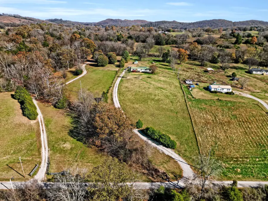 373 Martin Ln, Alexandria, TN 37012 - Image #2