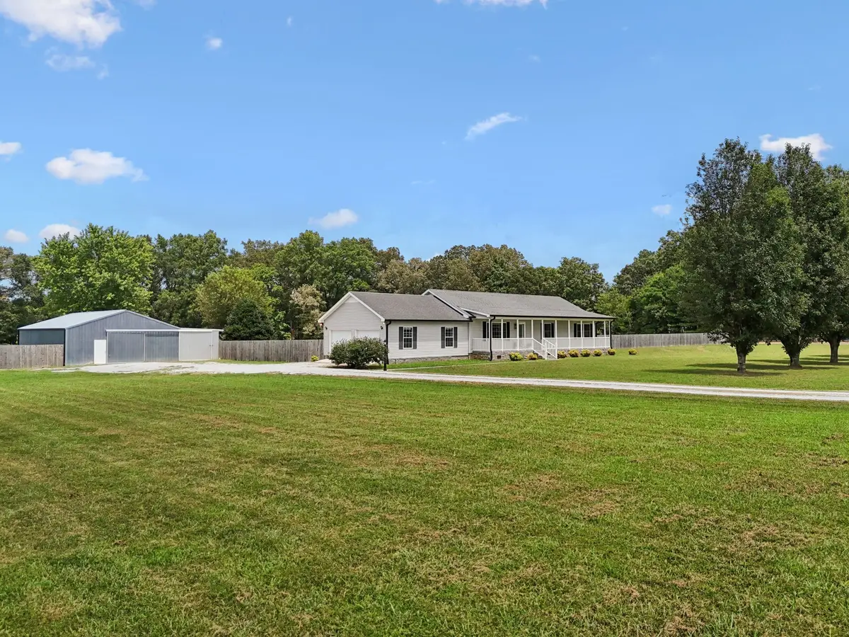 676 Riddle Rd, Manchester, TN 37355 - Image #1