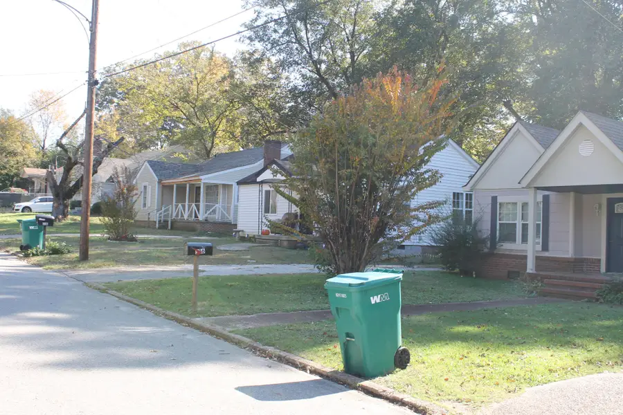 516 Greenwood Ave, Jackson, TN 38301 - Image #2