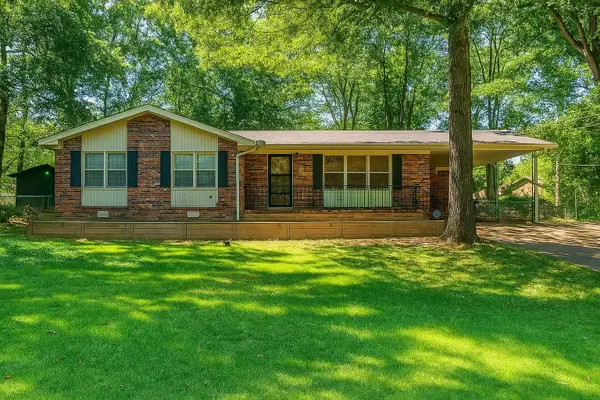 655 E End Dr, Savannah, TN 38372