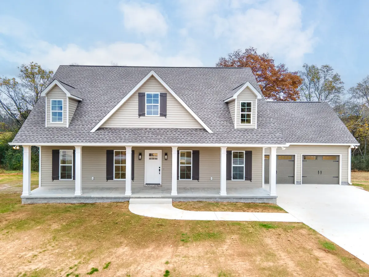 131 Pisgah Ridge Cove Road, Pulaski, TN 38478 - Image #1