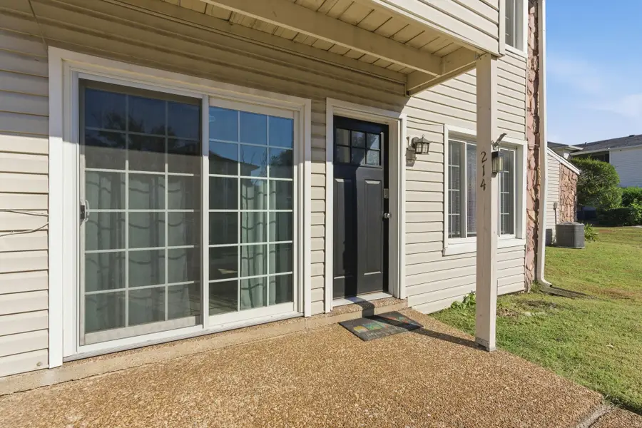 810 Bellevue Rd #214, Nashville, TN 37221 - Image #2