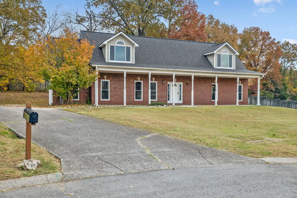 7216 Glenwood Dr, Fairview, TN 37062 - Image #1