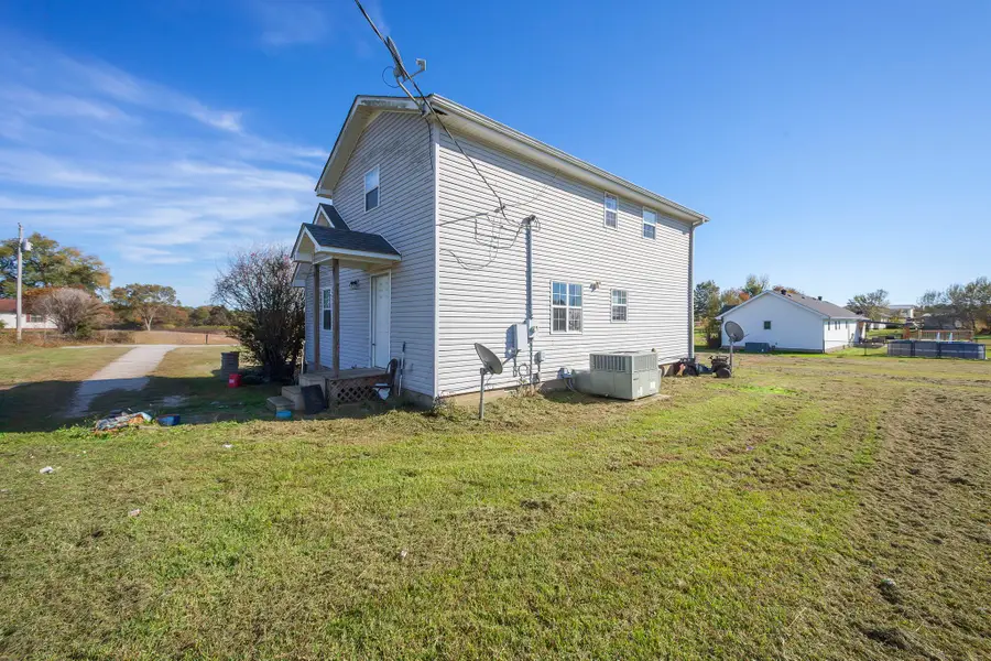 42 Jesse Patterson Rd, Trenton, TN 38382 - Image #3