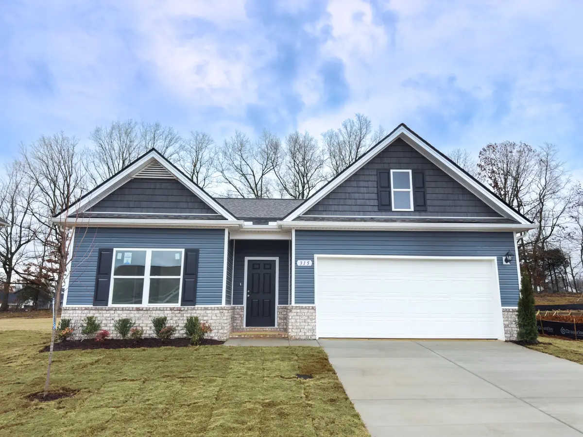 315 Idell Court, Clarksville, TN 37042 - Image #1