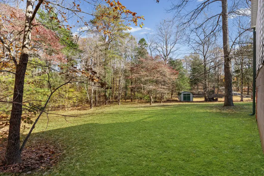 9836 S Lick Creek Rd, Lyles, TN 37098 - Image #2