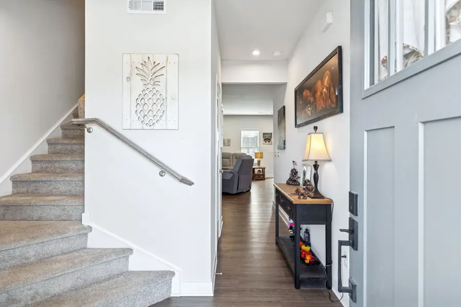 1807 Goldsberry Dr, Columbia, TN 38401 - Image #2