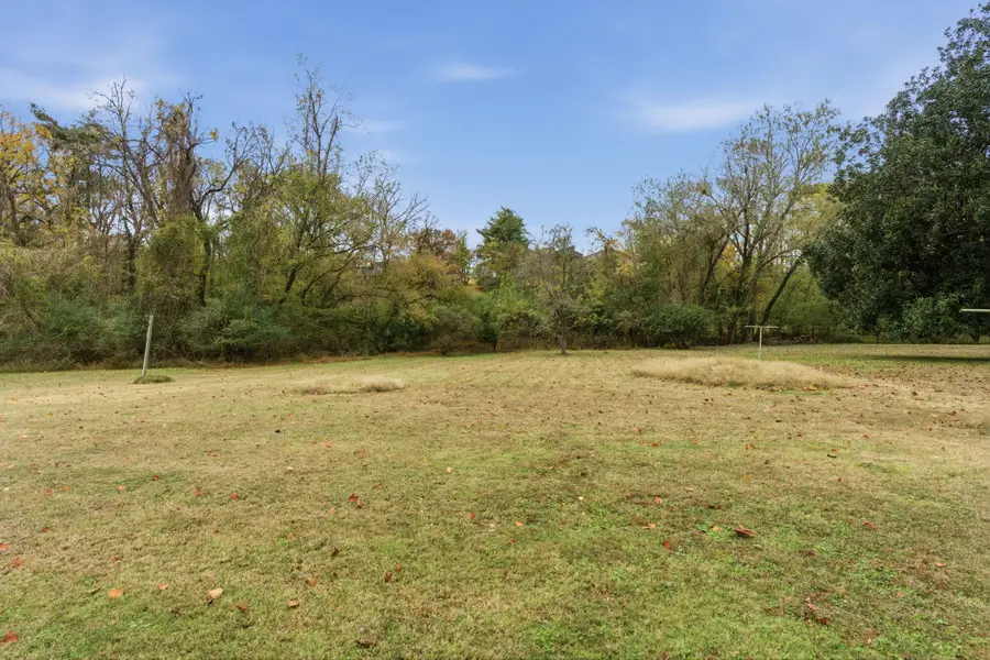 2434B Eastland Ave, Nashville, TN 37206 - Image #3