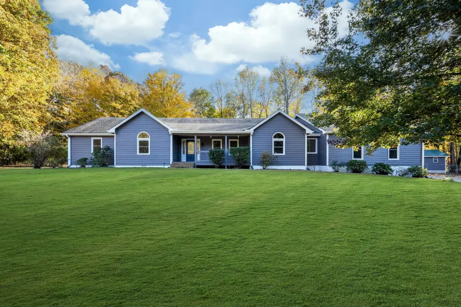 936 Promise Land Road, Charlotte, TN 37036 - Image #3