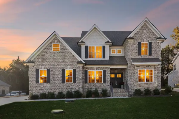 1007 Owen Layne Dr, Murfreesboro, TN 37129