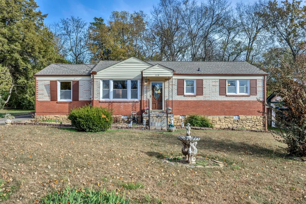 108 Dabney Dr, Franklin, TN 37064 - Image #1