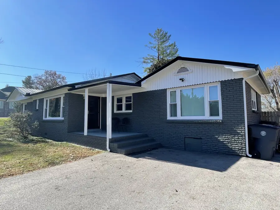 103 Sunset Dr, McMinnville, TN 37110 - Image #2