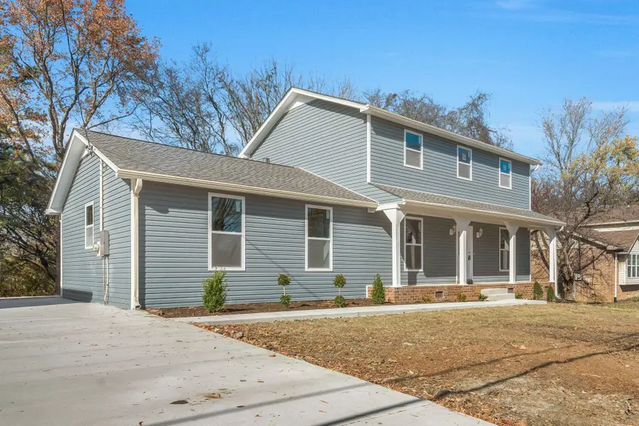 5144 Roxborough Dr, Hermitage, TN 37076 - Image #2