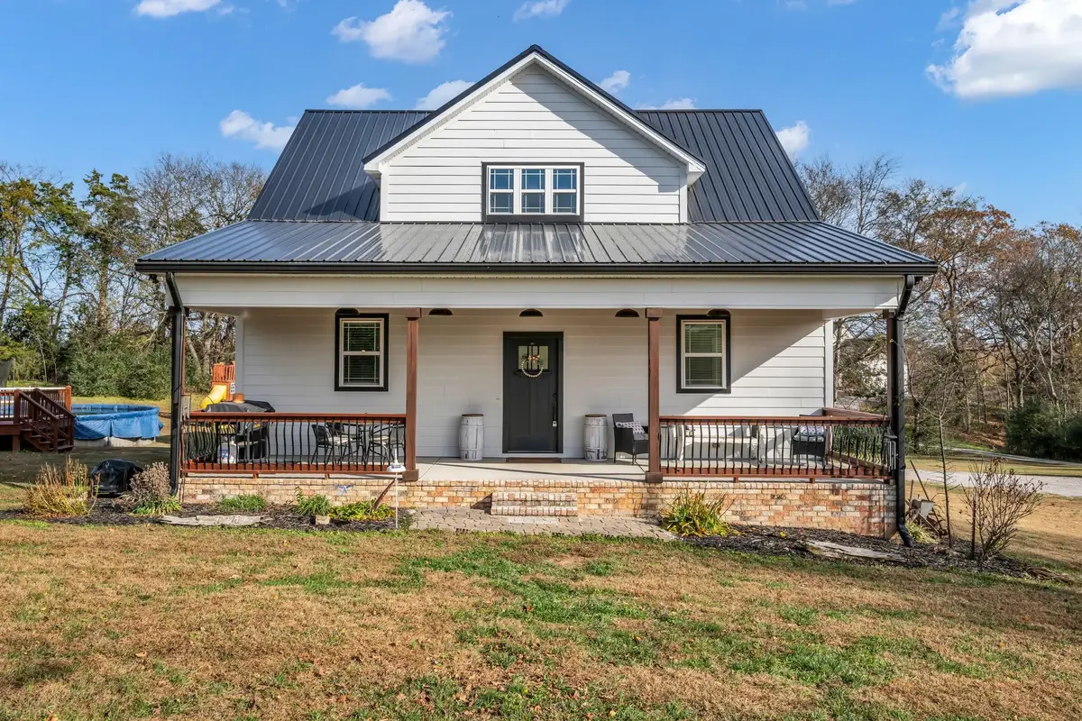 2008 Oldham Ter, Dickson, TN 37055 - Image #1