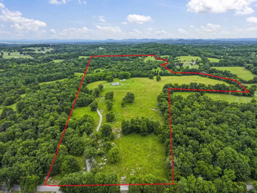 439 Philippi Road, Wartrace, TN 37183 - Image #2