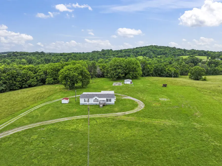 439 Philippi Road, Wartrace, TN 37183 - Image #3