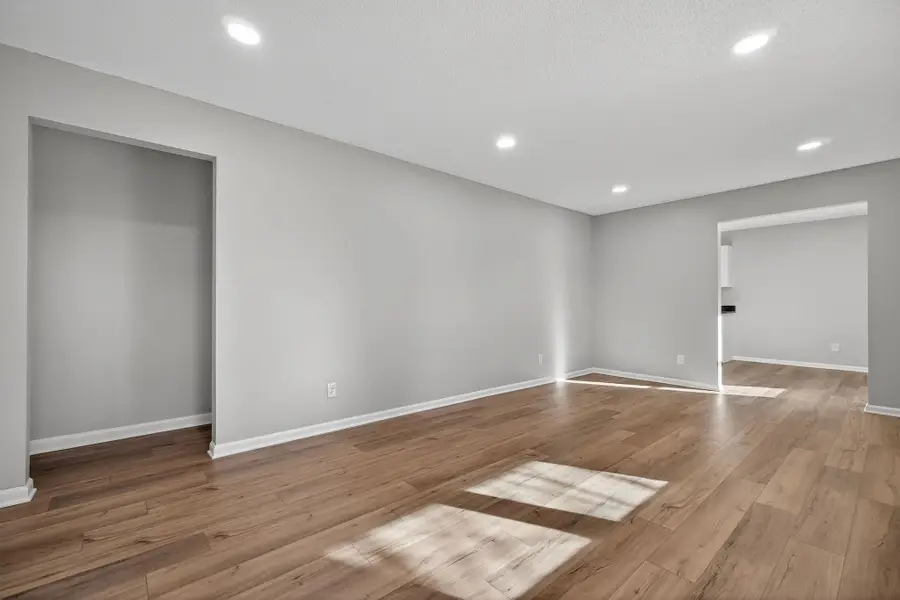 166 Old Shelbyville Rd, McMinnville, TN 37110 - Image #2