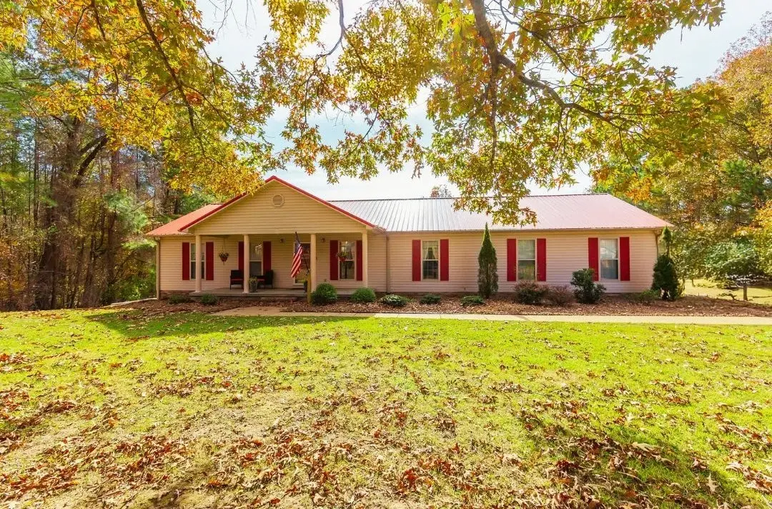 715 Pine Ridge Rd, Lexington, TN 38351 - Image #1