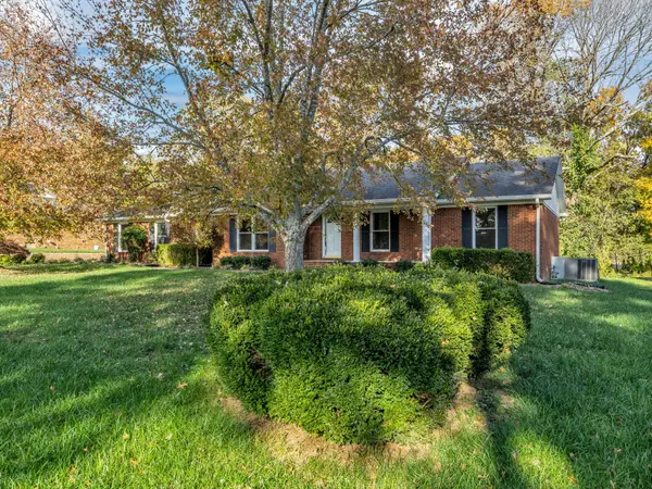 230 Crossbow Ct, Hopkinsville, KY 42240