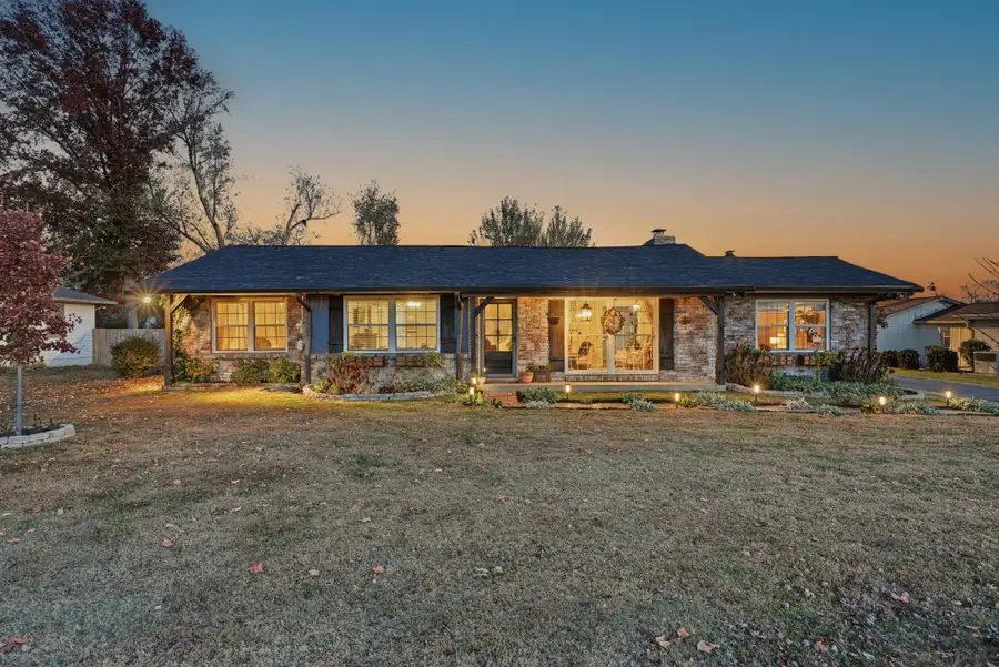 181 Clearview Cir, Hendersonville, TN 37075 - Image #2