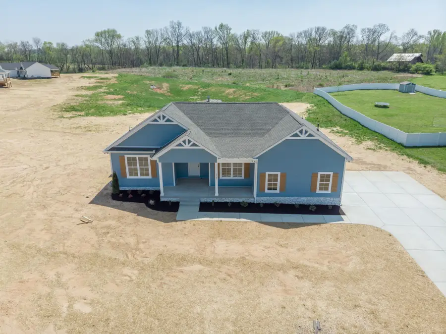 2060 Beverly Ct, Springfield, TN 37172 - Image #3