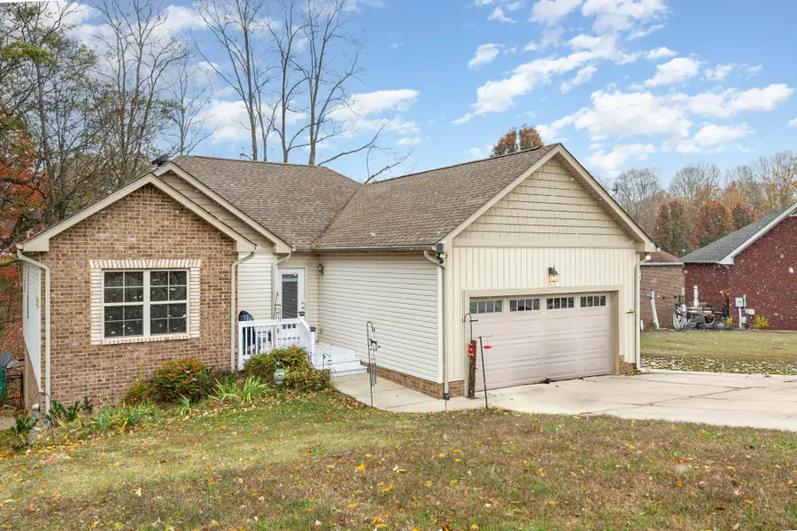 250 Wagoners Way, Westmoreland, TN 37186 - Image #2