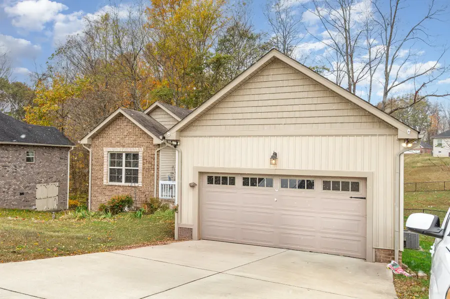 250 Wagoners Way, Westmoreland, TN 37186 - Image #3